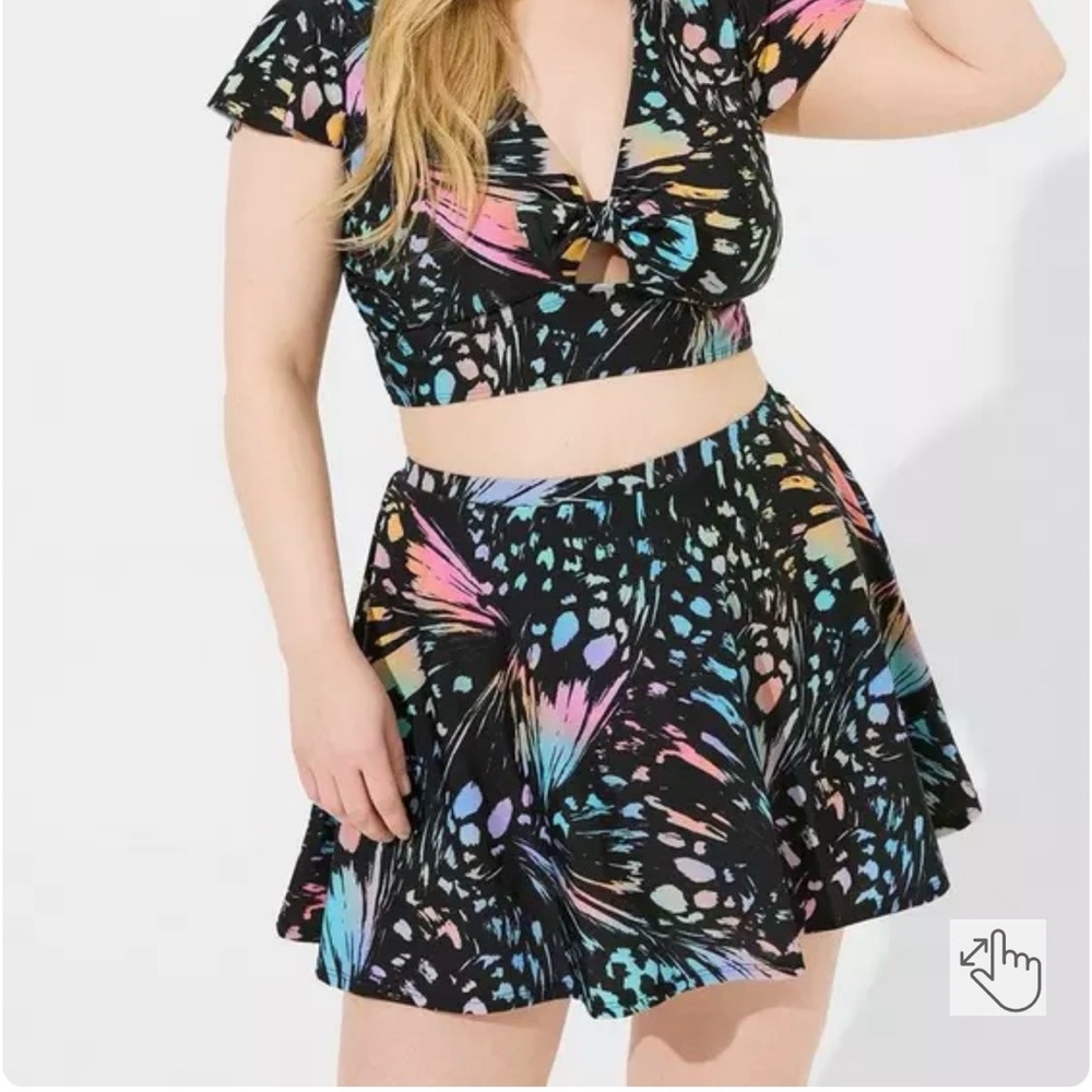 NWT Torrid High Rise Skater Active Swim Skirt with Pocket Shorts, Size 2 (18-20)
